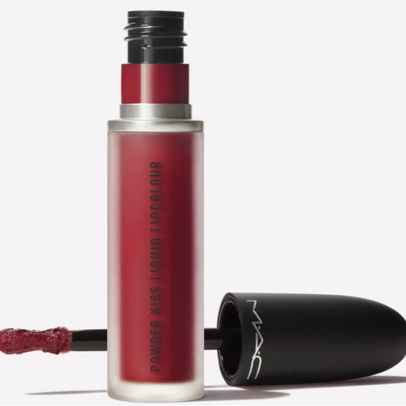 NIB - MAC - Powder Kiss Liquid Lipcolour - Make Love To The Camera - Deep Wine - Picture 3 of 5